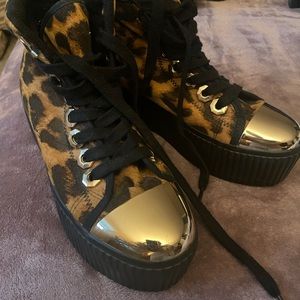 Jeffrey Campbell platform leopard shoe